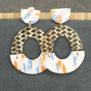 boucles d'oreilles multicolores