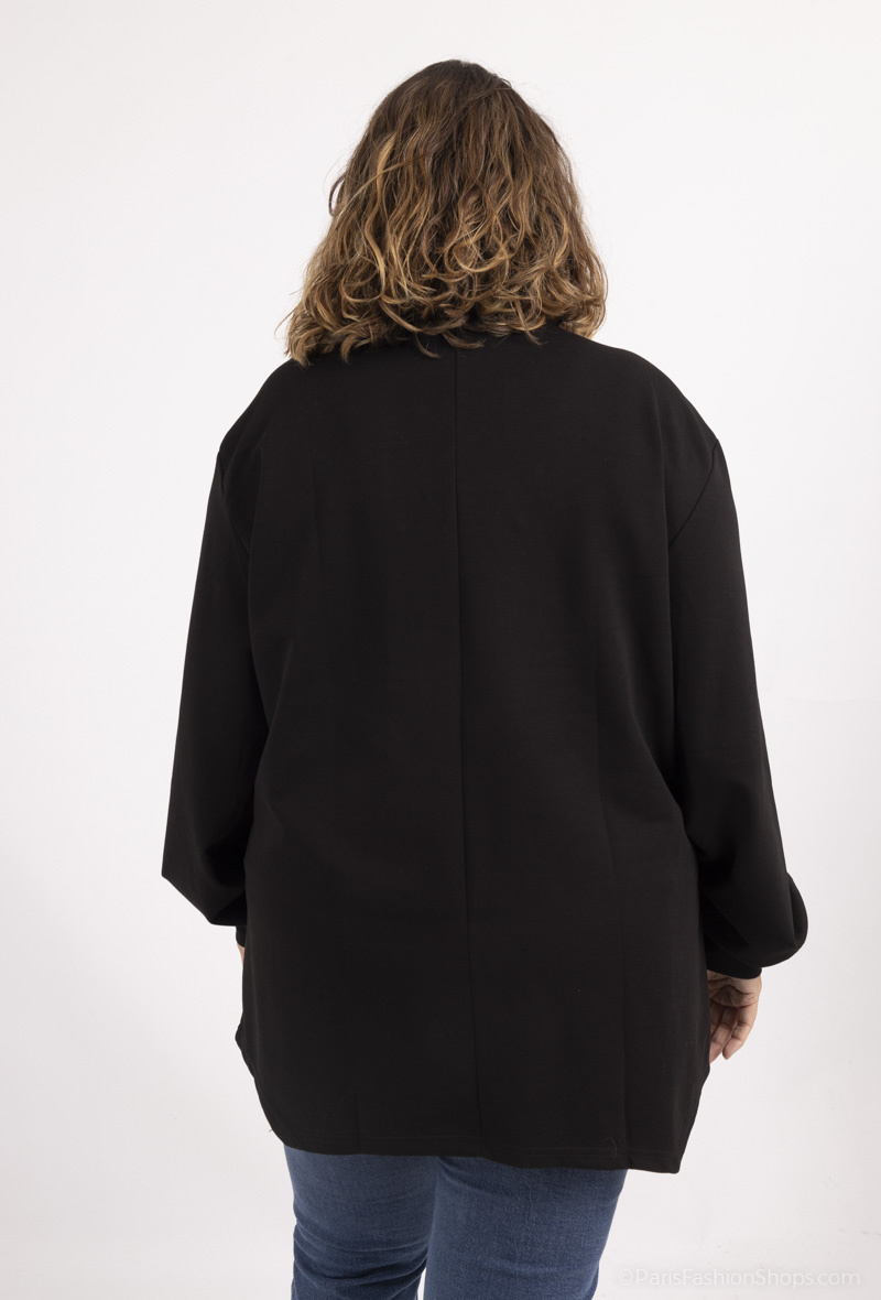 pull noir avec manches bouffantes et col avec perles