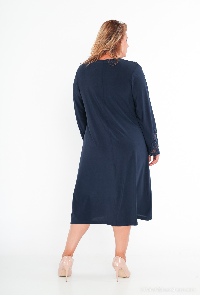 robe en dentelle manches longues