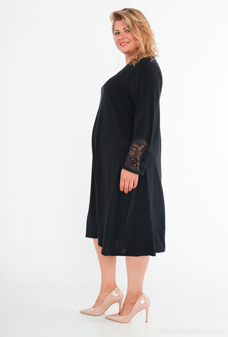 robe en dentelle manches longues