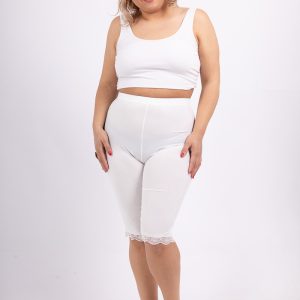 short cycliste en dentelle