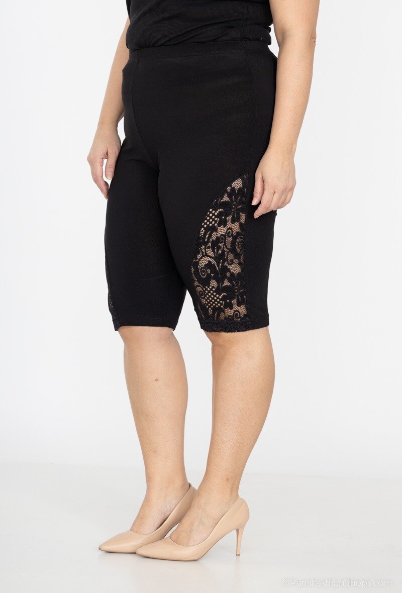 short en dentelle