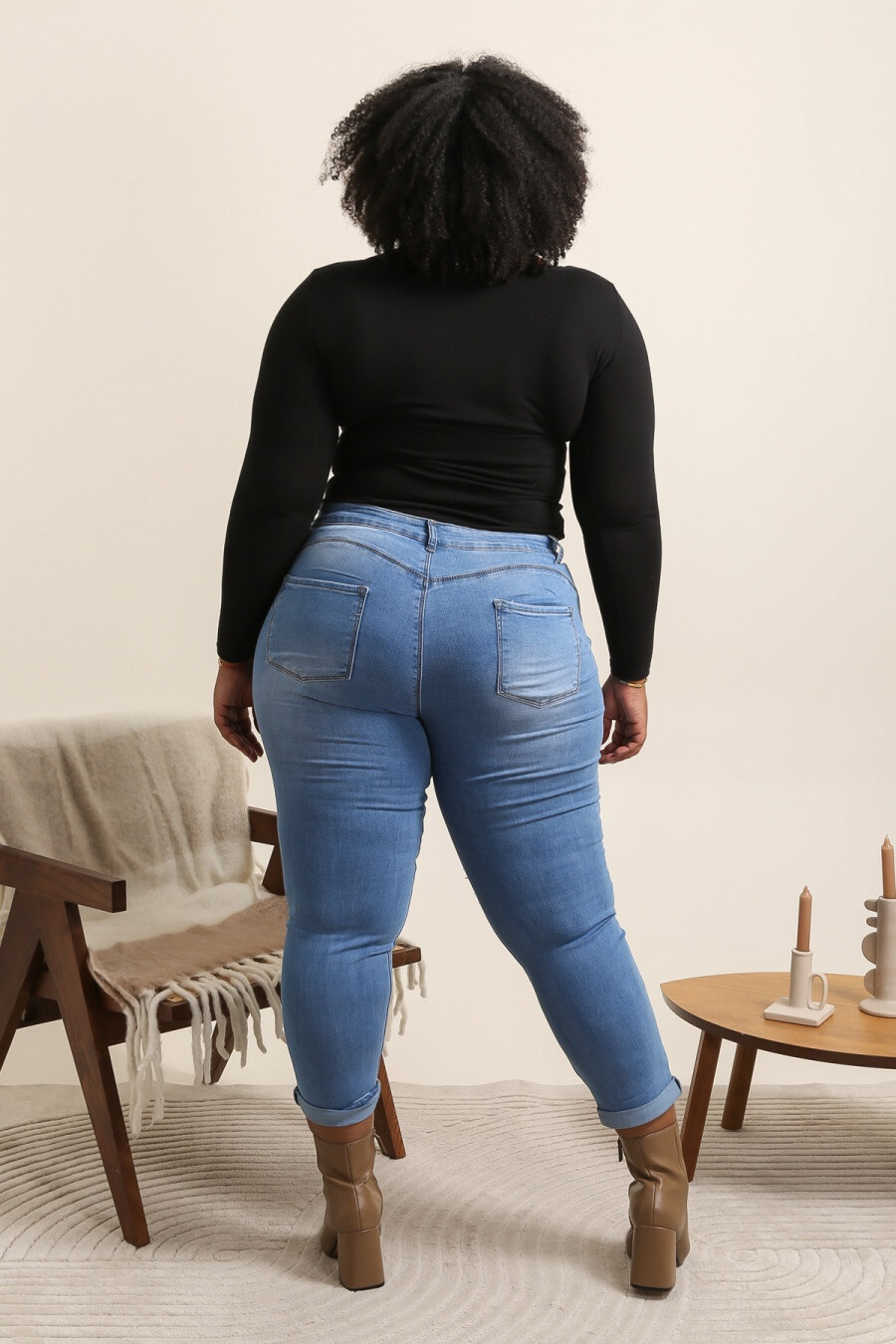 mannequin qui porte le jeans push up