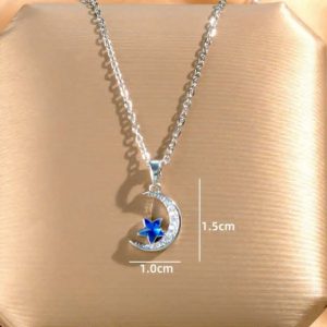 Collier Pendentif Croissant de Lune en Strass et Étoile Bleue - Acier Inoxydable Argenté
